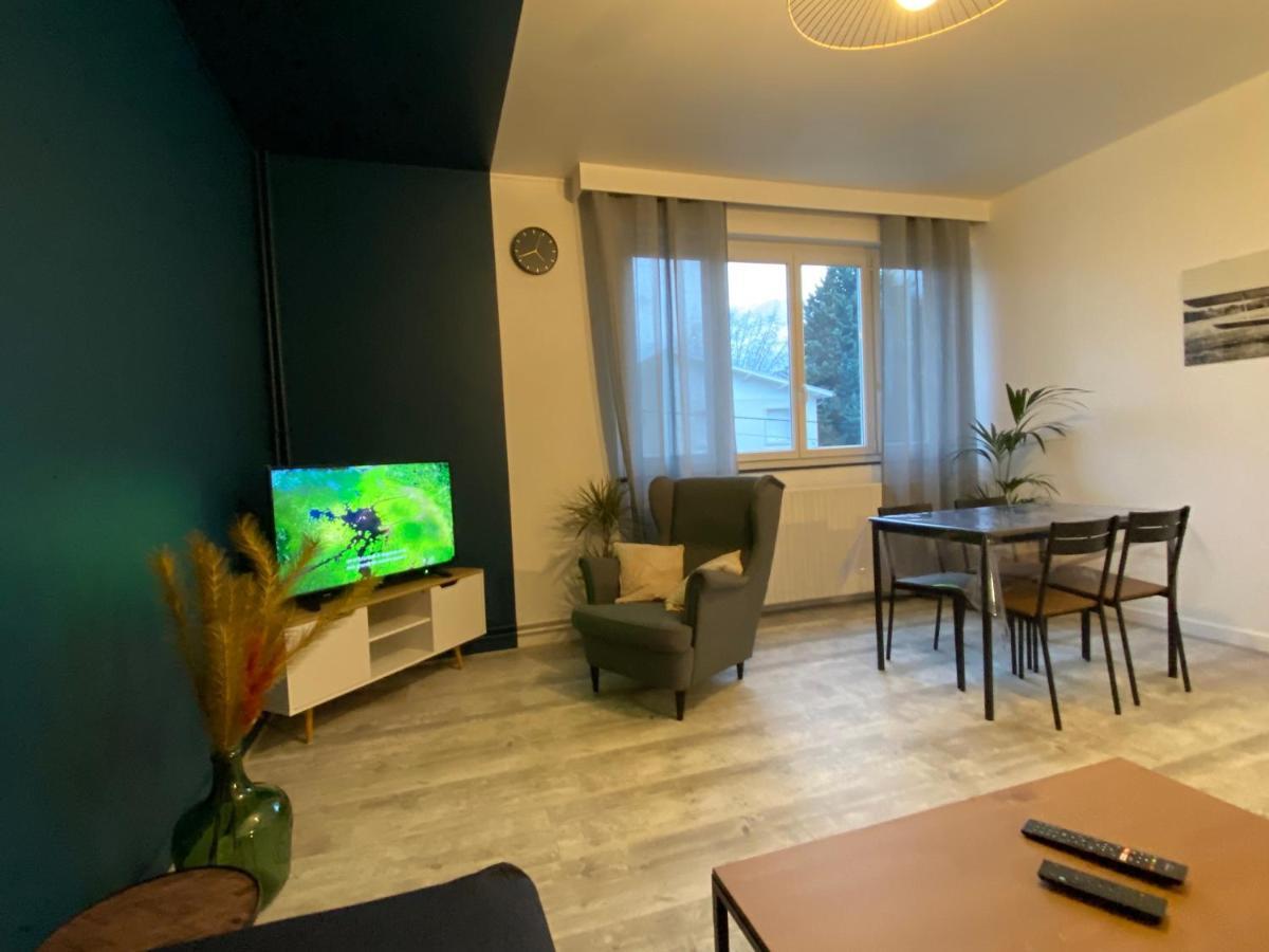 Apartmán Le Patio Montceau-les-Mines Exteriér fotografie